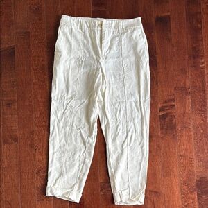 Women’s Classic White Pants